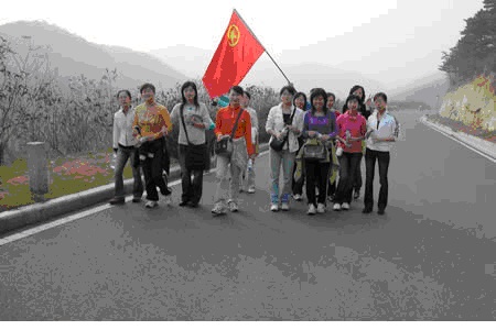我会工会组织全会职工徒步滨海路