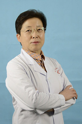 李辉